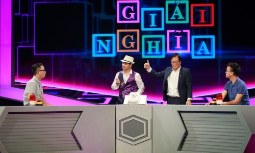 Gameshow về tiếng Việt ‘bắt’ người chơi đi ba bước làm một bài thơ