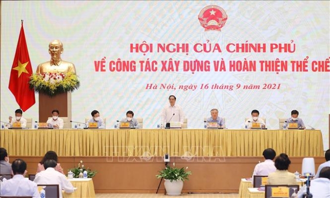 Thủ tướng Phạm Minh Chính chủ trì hội nghị. Ảnh: Dương Giang/TTXVN)