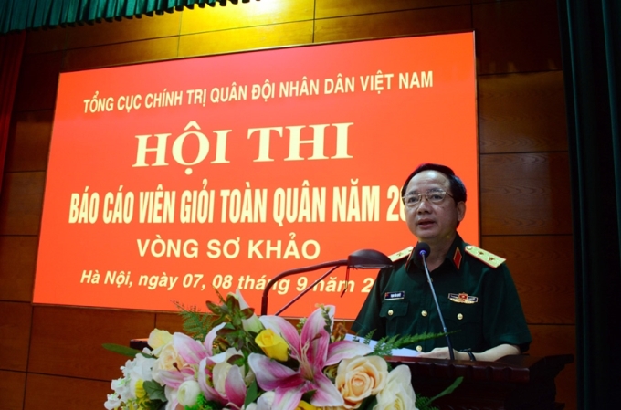 Trung tướng Trịnh Văn Quyết phát biểu khai mạc hội thi.
