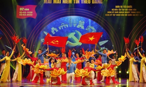 'Mãi mãi niềm tin theo Đảng'