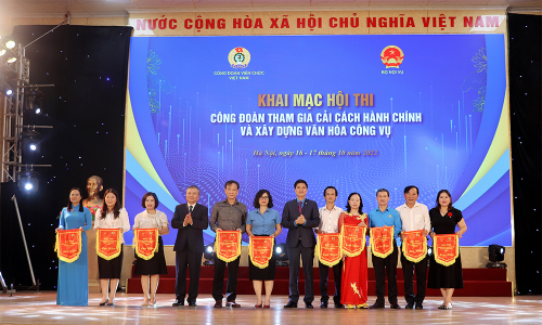 Công đoàn Cơ quan BHXH Việt Nam đạt giải Nhì Hội thi Công đoàn tham gia CCHC và xây dựng văn hóa công vụ