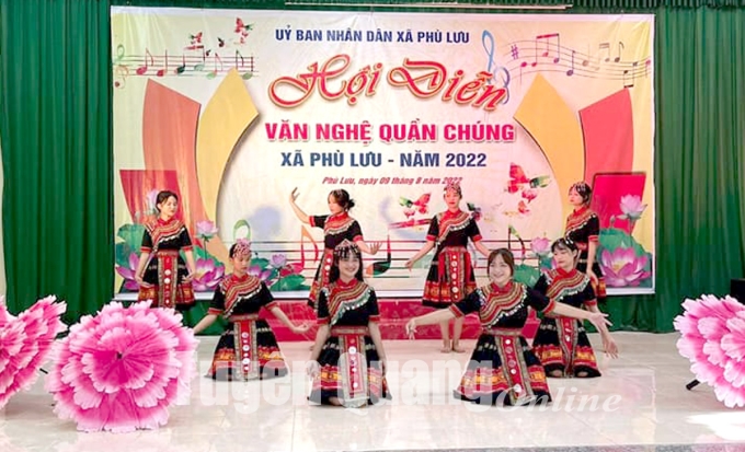 Hội diễn VNQC được tổ chức tại nhà văn hóa xã Phù Lưu (Hàm Yên) năm 2022.