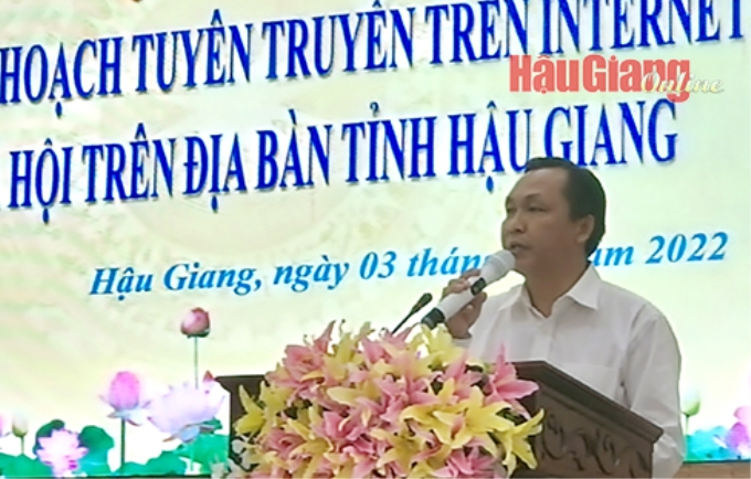 Đồng chí Lê Công Lý, Ủy viên Ban Thường vụ, Trưởng Ban Tuyên giáo Tỉnh ủy, phát biểu chỉ đạo tại hội nghị.