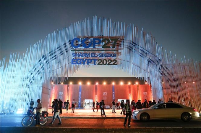 Cổng chính của Trung tâm Hội nghị Quốc tế Sharm El-Sheikh ở thành phố Sharm El-Sheikh, Ai Cập, nơi diễn ra Hội nghị COP27, ngày 5/11/2022. Ảnh: THX/TTXVN