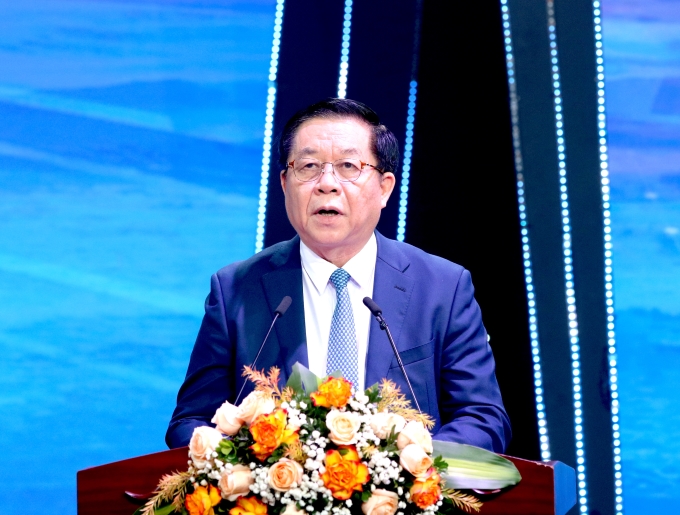 Đồng chí Nguyễn Trọng Nghĩa, Bí thư Trung ương Đảng, Trưởng Ban Tuyên giáo Trung ương phát biểu tại Lễ trao giải. (Ảnh: TA)