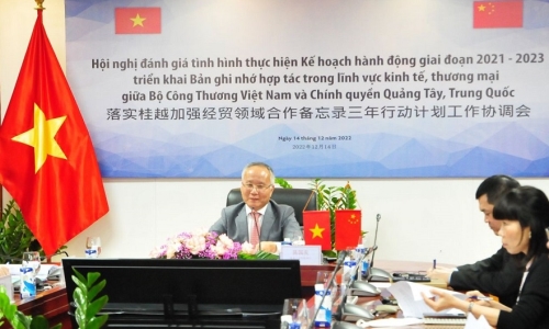 Bộ Công Thương và chính quyền Quảng Tây (Trung Quốc) bàn giải pháp thông quan hàng hóa thông suốt qua các cửa khẩu biên giới