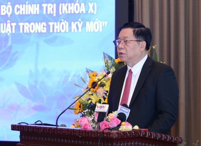 Trưởng ban Tuyên giáo Trung ương Nguyễn Trọng Nghĩa phát biểu chỉ đạo Hội thảo. (Ảnh: TA)
