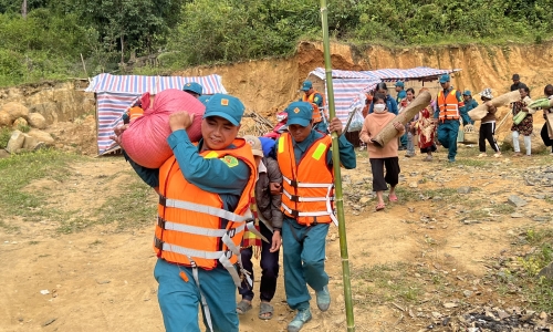 Tập huấn phòng chống thiên tai tại vùng động đất ở Kon Plông, Kon Tum