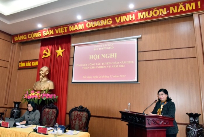 Đồng chí Phương Thị Thanh, Phó Bí thư Thường trực Tỉnh ủy, Chủ tịch HĐND tỉnh phát biểu tại Hội nghị