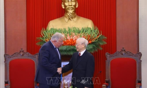 Tổng Bí thư Nguyễn Phú Trọng tiếp Chủ tịch Thượng viện Pháp