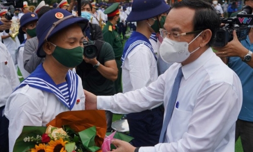 Gần 4.000 thanh niên TP. Hồ Chí Minh lên đường nhập ngũ