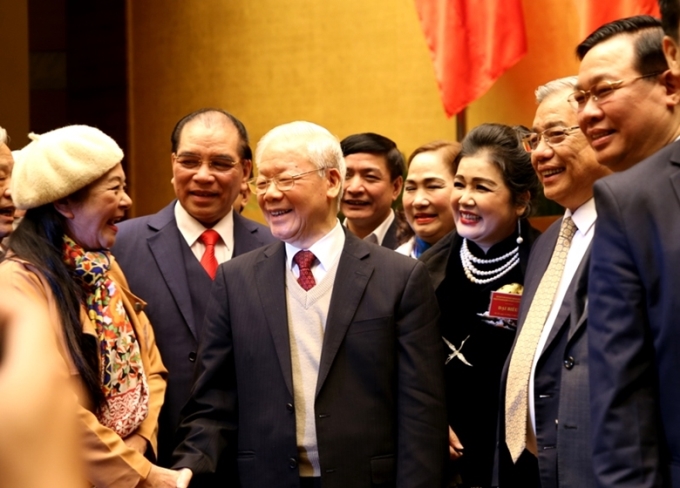 Tổng Bí thư Nguyễn Phú Trọng cùng các vị lãnh đạo, nguyên lãnh đạo Đảng, Nhà nước và các đại biểu dự Hội nghị Văn hóa toàn quốc.
