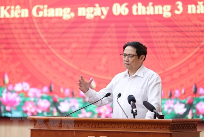 Thủ tướng Phạm Minh Chính kết luận buổi làm việc với lãnh đạo chủ chốt tỉnh Kiên Giang. (Ảnh: Dương Giang/TTXVN)