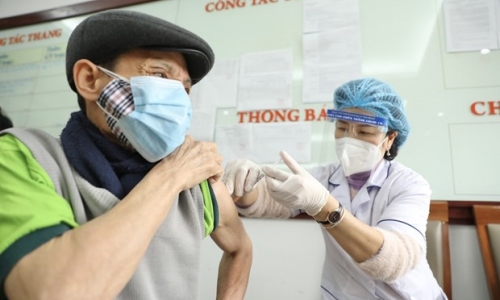 Việt Nam là một trong 6 nước có tỷ lệ bao phủ tiêm vaccine cao nhất
