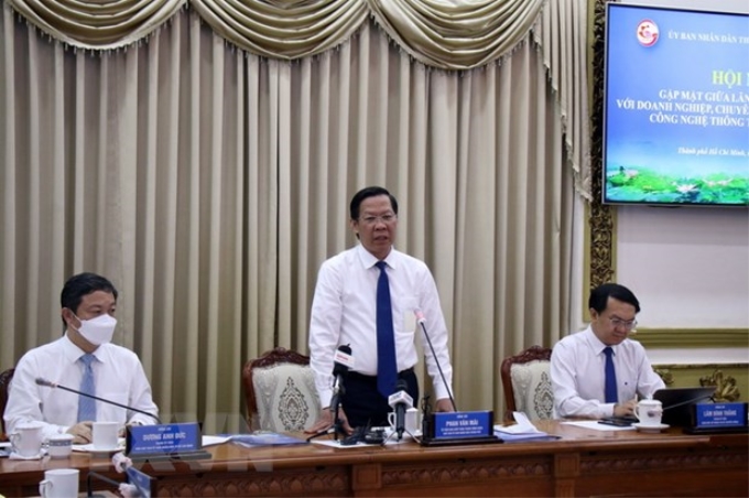 Chủ tịch UBND Thành phố Hồ Chí Minh Phan Văn Mãi phát biểu kết luận Hội nghị. (Ảnh: Tiến Lực)