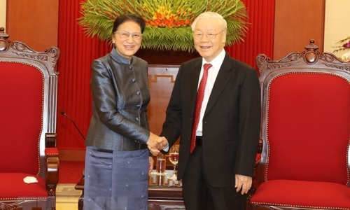 Tổng Bí thư Nguyễn Phú Trọng tiếp Phó Chủ tịch nước Lào Pany Yathotou