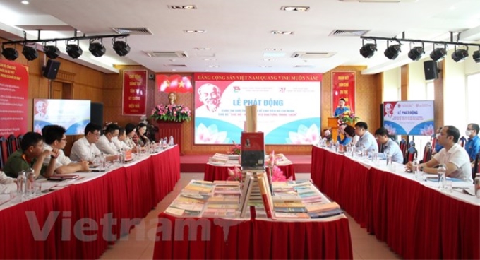 Toàn cảnh buổi lễ phát động cuộc thi giới thiệu sách về Chủ tịch Hồ Chí Minh. (Ảnh: PV/Vietnam+)