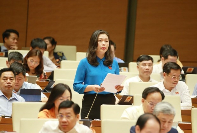 Đại biểu Đoàn Thị Lê An (Đoàn Cao Bằng) phát biểu tại Hội trường. (Ảnh: Phương Hoa/TTXVN)