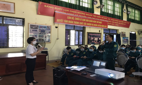 Bắc Ninh: UBND các huyện tăng cường vận động hỗ trợ người dân tham gia BHYT