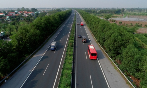 Từ ngày 1/8/2022 thu phí tự động hoàn toàn các tuyến đường cao tốc