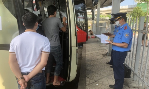 Hơn 6 nghìn phương tiện giao thông vi phạm hành chính trogn 6 tháng đầu năm tại Hà Nội