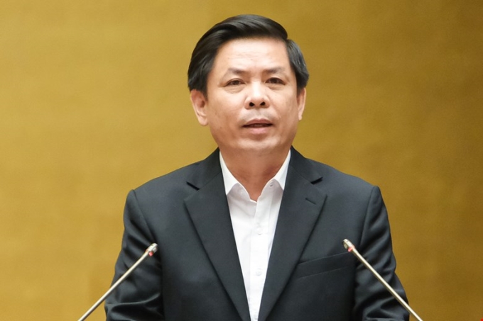Bộ trưởng Bộ Giao thông Vận tải Nguyễn Văn Thể trình Quốc hội 3 dự án cao tốc mới.