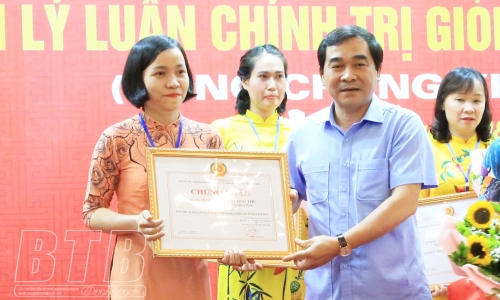 Thái Bình: Chung khảo hội thi giảng viên lý luận chính trị giỏi cấp tỉnh năm 2022