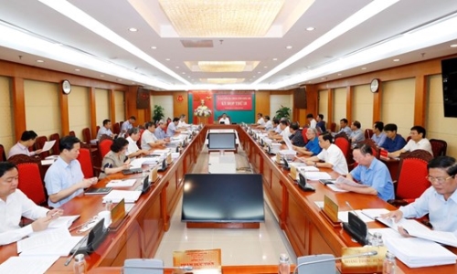 Cách chức vụ trong Đảng với Cục trưởng Cục Quản lý giá Nguyễn Anh Tuấn