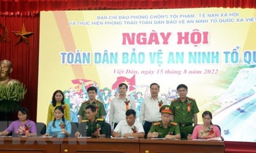 Người dân Quảng Ninh chung sức, đồng lòng bảo vệ an ninh Tổ quốc