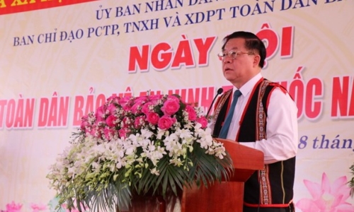 Đồng chí Nguyễn Trọng Nghĩa dự Ngày hội toàn dân bảo vệ an ninh Tổ quốc tại Đắk Lắk