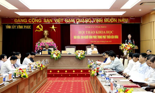 Hội thảo khoa học “Văn hóa, con người Vĩnh Phúc trong phát triển bền vững”