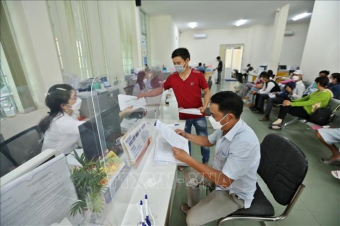 Hoạt động tại Trung tâm hành chính công tỉnh Kiên Giang. Ảnh minh họa: Minh Quyết/TTXVN