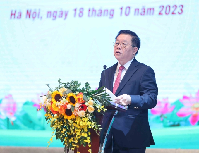 Đồng chí Nguyễn Trọng Nghĩa phát biểu chỉ đạo tại buổi lễ.