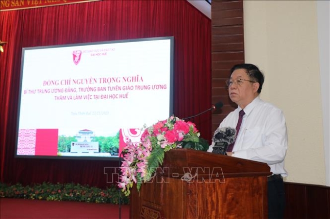 Bí thư Trung ương Đảng, Trưởng Ban Tuyên giáo Trung ương Nguyễn Trọng Nghĩa phát biểu tại buổi làm việc.
