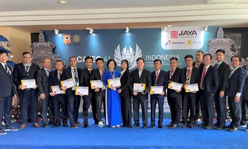Thêm 23 kỹ sư thuộc TCT Điện lực TPHCM nhận chứng chỉ Kỹ sư ASEAN