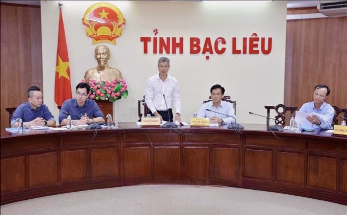 Trợ lý Bộ trưởng Bộ Ngoại giao Nguyễn Minh Vũ phát biểu ý kiến tại buổi làm việc với tỉnh Bạc Liêu.