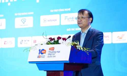 Thương mại điện tử Việt Nam đang trải qua giai đoạn 10 năm phát triển rực rỡ, dự kiến quy mô thị trường sẽ đạt 20,5 tỷ USD trong năm 2023