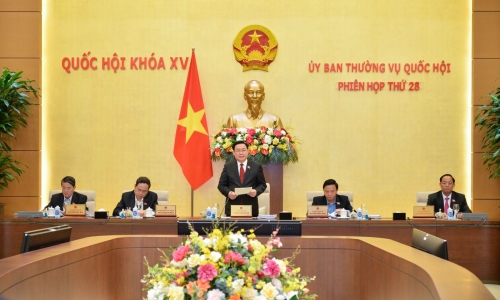 Uỷ ban Thường vụ Quốc hội quyết định thành lập thị xã Việt Yên và thị trấn Hậu Hiền