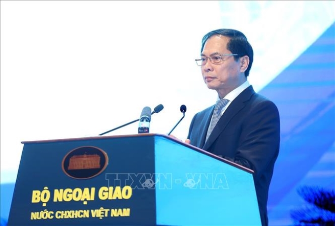 Bộ trưởng Bộ Ngoại giao Bùi Thanh Sơn phát biểu khai mạc Hội nghị Ngoại giao lần thứ 32. Ảnh: Dương Giang/TTXVN
