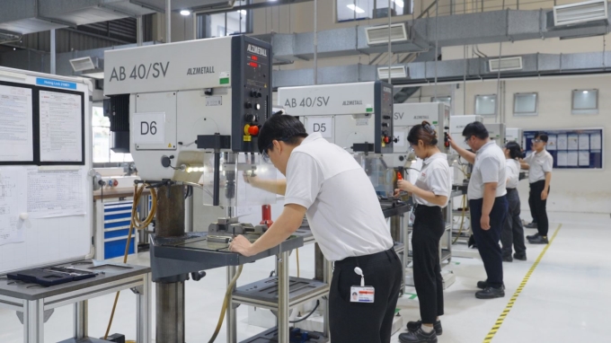 Bosch không ngừng đầu tư và đào tạo nguồn nhân lực chất lượng cao tại Việt Nam để đáp ứng hoạt động và mở rộng sản xuất của Bosch tại Việt Nam. Ảnh: H.Y