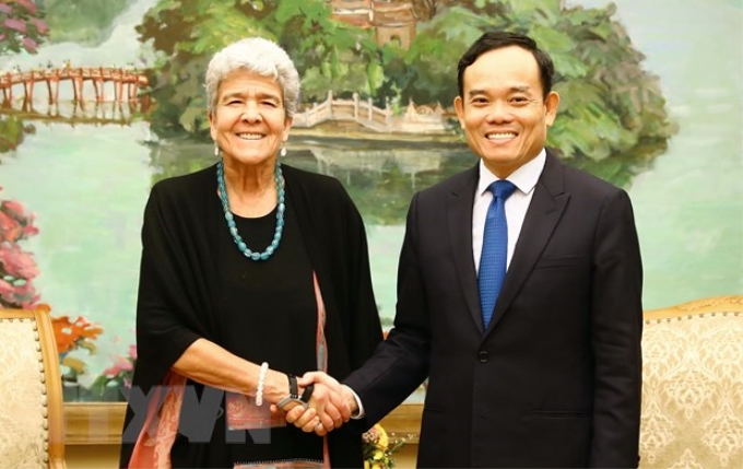 Phó Thủ tướng Trần Lưu Quang tiếp Thứ trưởng Bộ Thương mại Hoa Kỳ Marisa Lago. (Ảnh: TTXVN)
