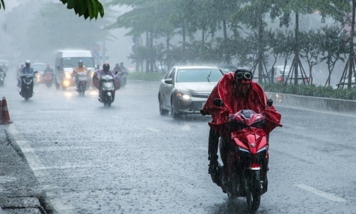 Vùng núi Bắc Bộ có mưa rào, đề phòng xảy ra lốc và dông mạnh