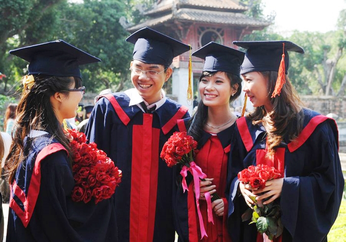 Sinh viên trong ngày tốt nghiệp đại học_Ảnh: nhandan.vn