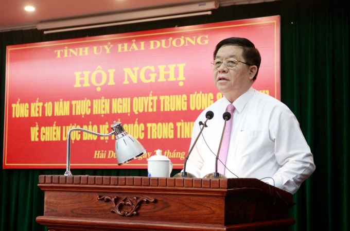 Đồng chí Nguyễn Trọng Nghĩa, Bí thư Trung ương Đảng, Trưởng Ban Tuyên giáo Trung ương phát biểu chỉ đạo tại Hội nghị.