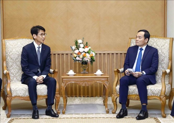 Phó Thủ tướng Trần Lưu Quang tiếp Phó Chủ tịch Công ty LG Display Kim Myoung-kyu. Ảnh: An Đăng/TTXVN