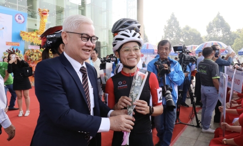 Bình Dương: Khai mạc Giải xe đạp nữ quốc tế lần thứ XIII, năm 2023 - Cúp Biwase