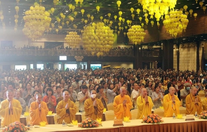 Đại lễ Vu Lan báo hiếu tại chùa Tam Chúc, Hà Nam. (Ảnh: TTXVN)
