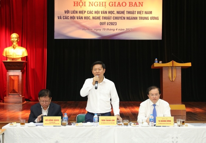 Phó trưởng ban Tuyên giáo Trung ương Trần Thanh Lâm phát biểu.