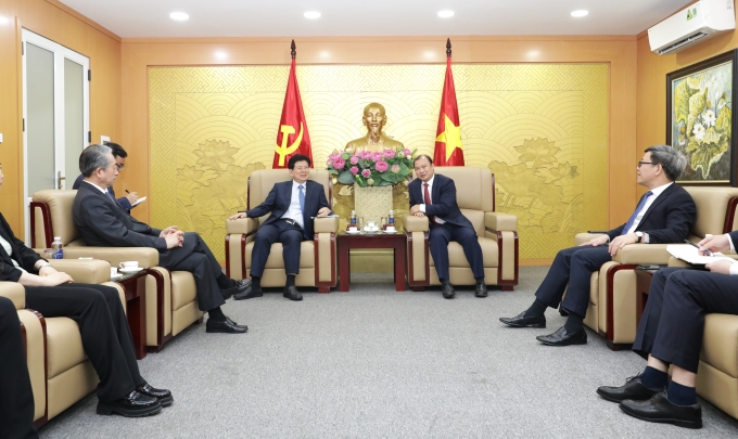 Quang cảnh cuộc tiếp xã giao của Ban Tuyên giáo Trung ương và Đoàn công tác của Ban Tuyên truyền Trung ương, Đảng Cộng sản Trung Quốc nhân chuyến thăm và làm việc tại Việt Nam.