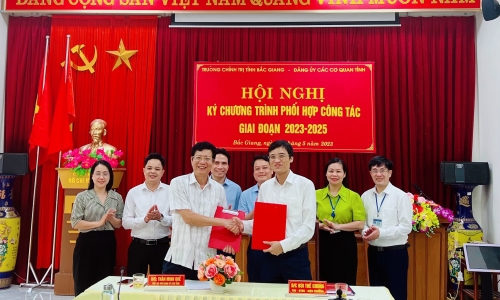 Vận dụng tư tưởng cuốn sách của Tổng Bí thư vào thực tiễn công tác đào tạo, bồi dưỡng đội ngũ cán bộ ở Trường Chính trị tỉnh Bắc Giang